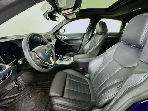Used 2023 BMW i4 eDrive35 w/ Premium Package RWD image 32