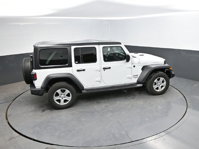 Certified 2018 Jeep Wrangler Unlimited Sport S AWD/4WD image 35