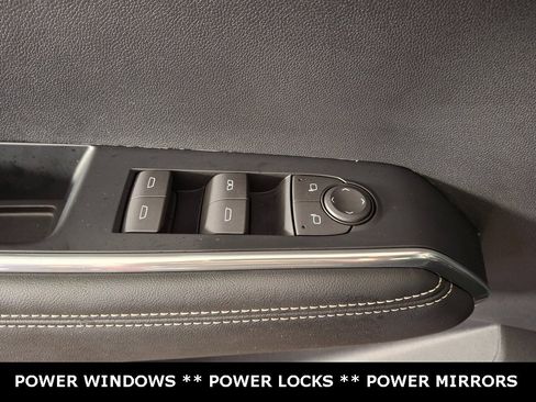 Used 2024 GMC Acadia Elevation w/ Luxury Package image 24