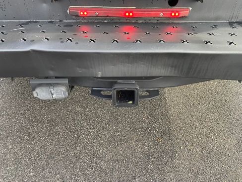 Used 2015 Ford F350 XL image 25