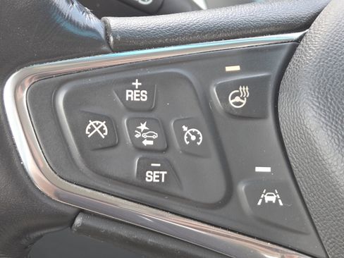 Used 2020 Chevrolet Bolt LT FWD image 5