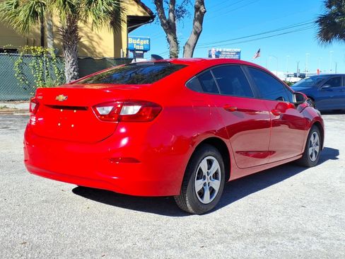 Used 2018 Chevrolet Cruze LS image 7