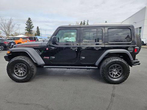 Used 2022 Jeep Wrangler Unlimited Rubicon image 3