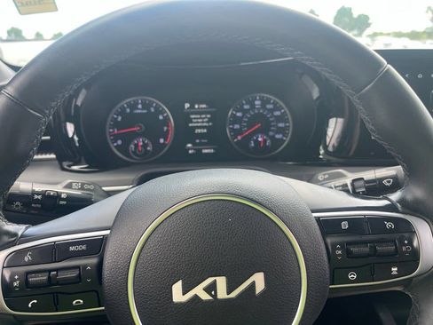 Used 2022 Kia K5 GT-Line w/ GT-Line FWD Premium Package image 18