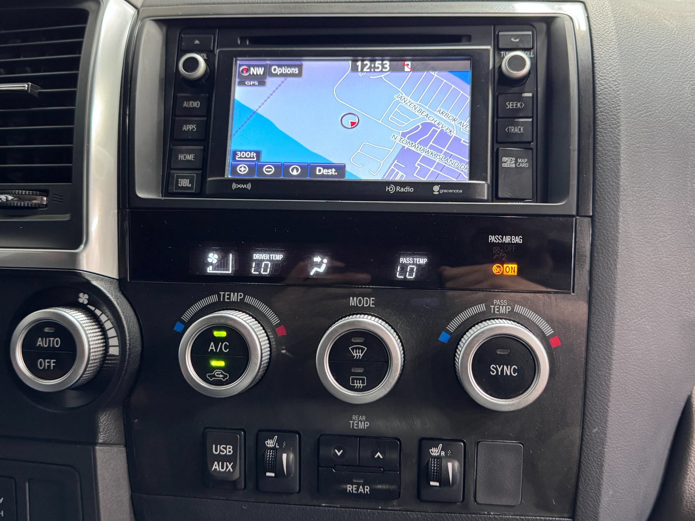 Used 2018 Toyota Sequoia Limited w/ Safety & Convenience Package AWD/4WD image 11