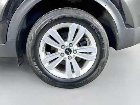 Used 2017 Kia Sportage LX AWD/4WD image 31