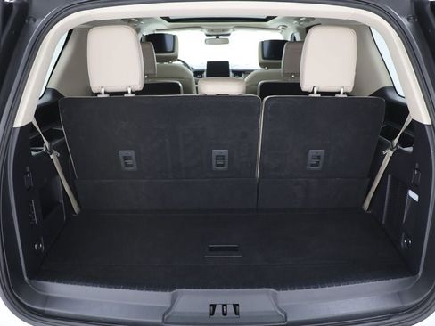 Used 2022 Ford Expedition Limited image 33