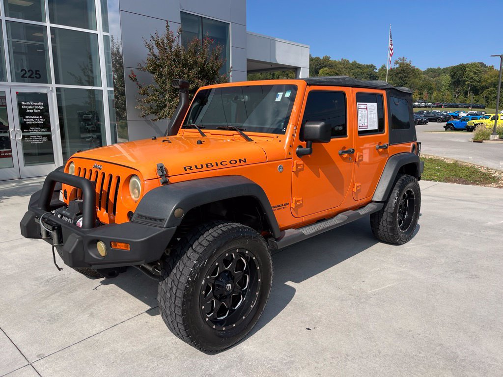 Used 2013 Jeep Wrangler Unlimited Rubicon w/ Connectivity Group AWD/4WD image 1