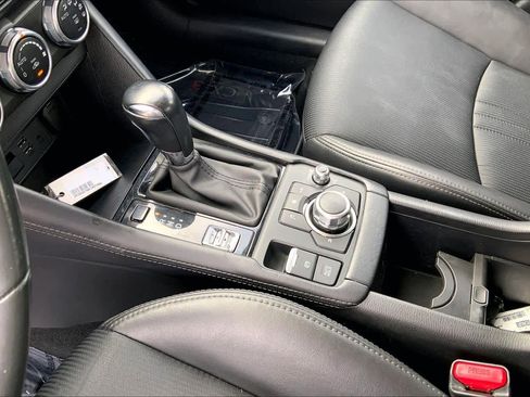 Used 2019 MAZDA CX-3 Touring image 17