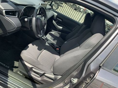 Used 2022 Toyota Corolla SE image 18