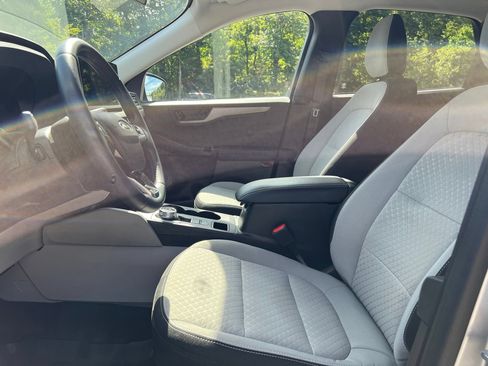 Used 2023 Ford Escape Active w/ Tech Pack #1 AWD/4WD image 20
