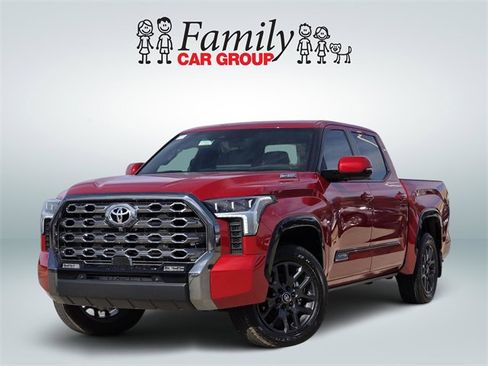 Used 2025 Toyota Tundra Platinum image 1