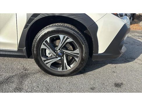 Used 2024 Subaru Crosstrek 2.0i Premium image 21