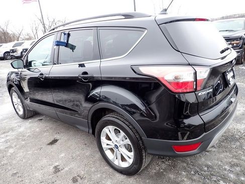 Used 2018 Ford Escape SE w/ Ford Safe & Smart Package image 5