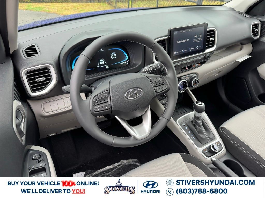 Certified 2026 Hyundai Venue SEL FWD image 2