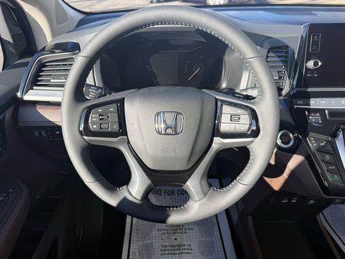 New 2026 Honda Odyssey Touring image 20