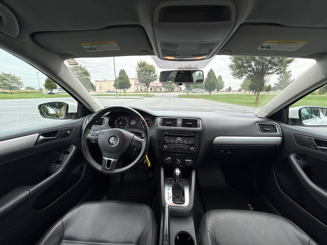 Used 2013 Volkswagen Jetta SE FWD image 15