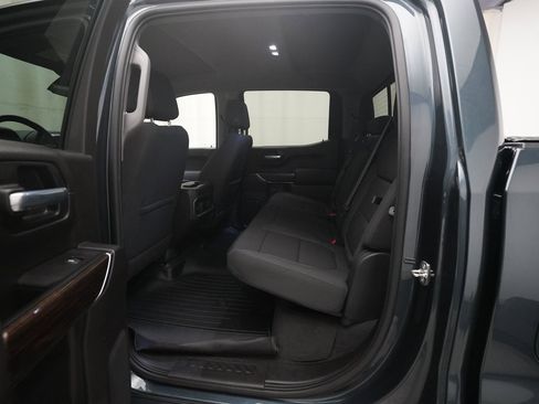 Used 2021 GMC Sierra 1500 Elevation w/ Preferred Package image 15