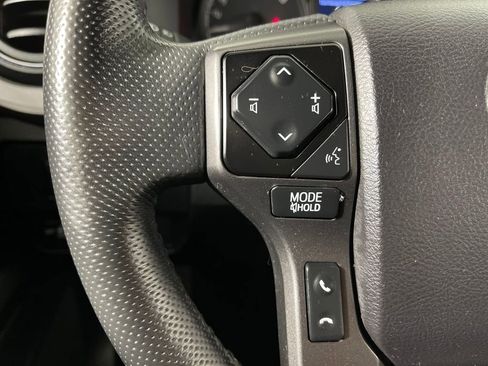 Used 2021 Toyota Tacoma TRD Sport w/ Technology Package image 26