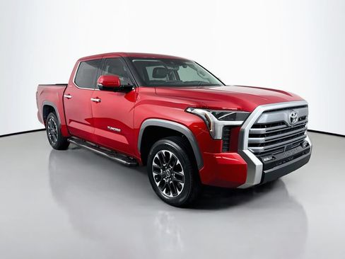 Used 2023 Toyota Tundra Limited AWD/4WD image 3