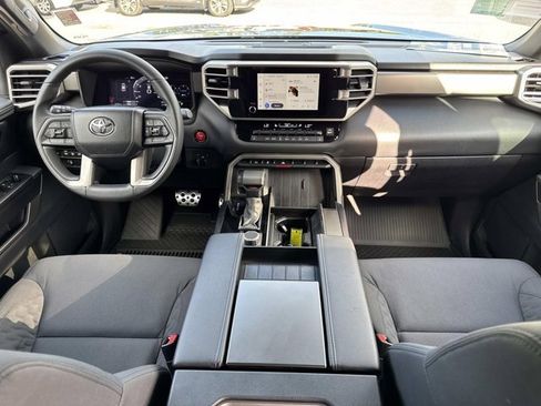 Used 2025 Toyota Sequoia SR5 image 24