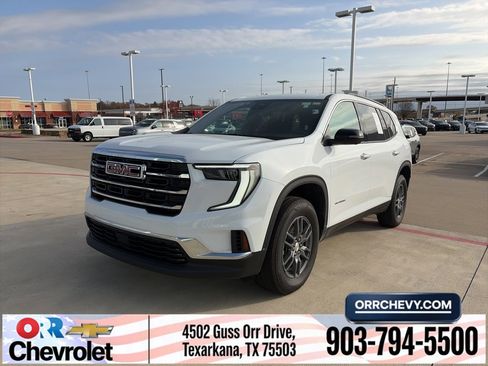 Used 2025 GMC Acadia Elevation image 1