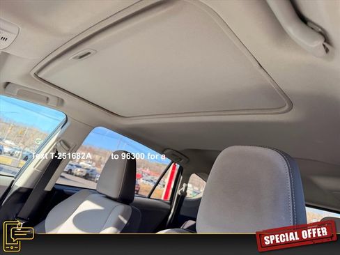 Used 2013 Toyota RAV4 XLE image 15