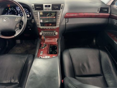 Used 2011 Lexus LS 460 image 26