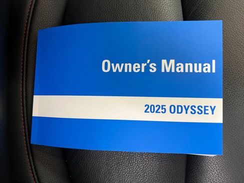 Used 2025 Honda Odyssey Sport-L image 30
