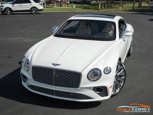 Used 2023 Bentley Continental GT V8 image 7