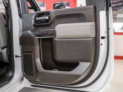 Used 2023 Chevrolet Silverado 3500 LTZ w/ LTZ Convenience Package image 45