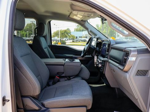 Used 2025 Ford F150 XLT w/ Equipment Group 301A Standard AWD/4WD image 8