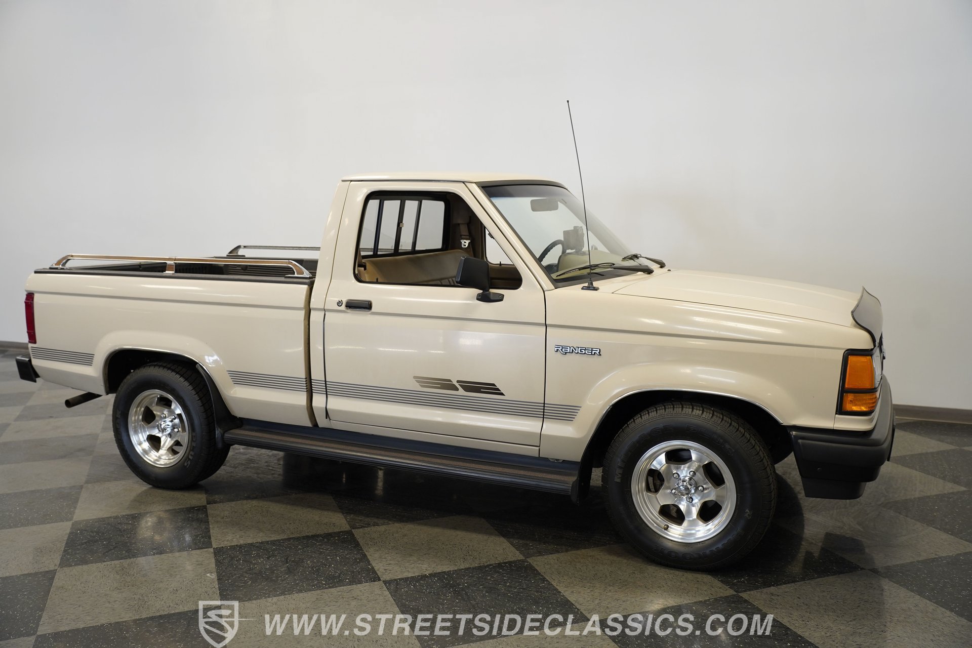 Used 1990 Ford Ranger 2WD Regular Cab image 16