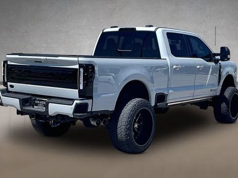 Used 2025 Ford F250 Platinum w/ FX4 Off-Road Package AWD/4WD image 2