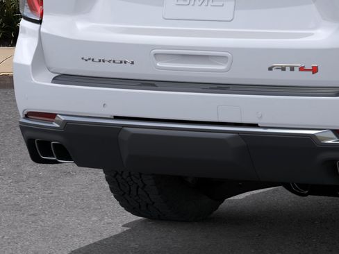 New 2026 GMC Yukon XL AT4 AWD/4WD image 14
