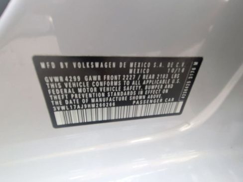 Used 2017 Volkswagen Jetta SEL FWD image 24