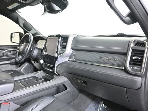 Used 2019 RAM 1500 Limited AWD/4WD image 15