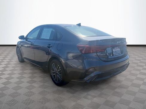 Used 2023 Kia Forte GT-Line w/ GT-Line Technology Package FWD image 5