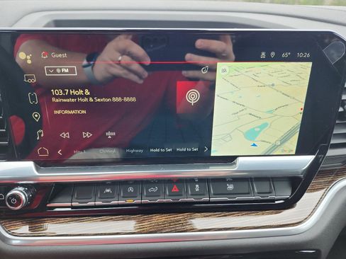 New 2026 GMC Sierra 1500 SLE image 12