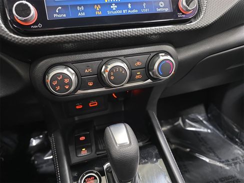 Used 2023 Nissan Kicks SV image 24