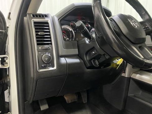Used 2018 RAM 3500 Big Horn image 15