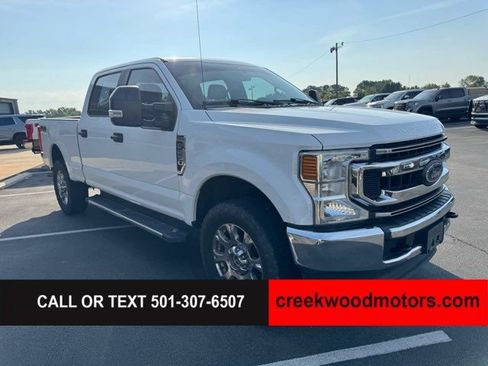 Used 2020 Ford F250 XL w/ STX Appearance Package AWD/4WD image 2