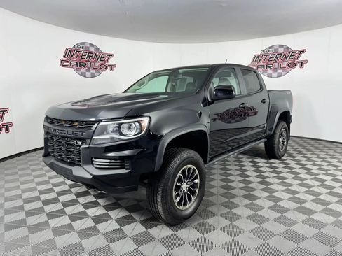 Used 2017 Chevrolet Colorado ZR2 AWD/4WD image 3