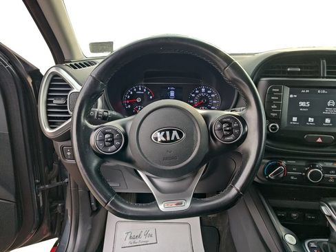 Used 2020 Kia Soul GT-Line w/ GT 2.0L Power Sunroof Package FWD image 12