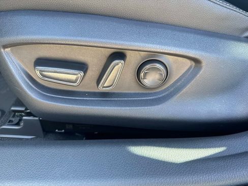 New 2026 Toyota Camry SE FWD image 19