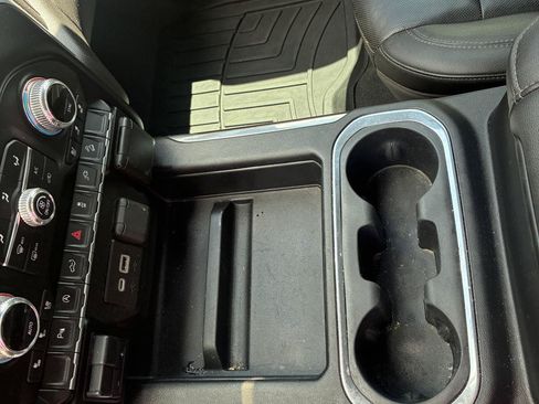 Used 2021 GMC Sierra 1500 SLT AWD/4WD image 10
