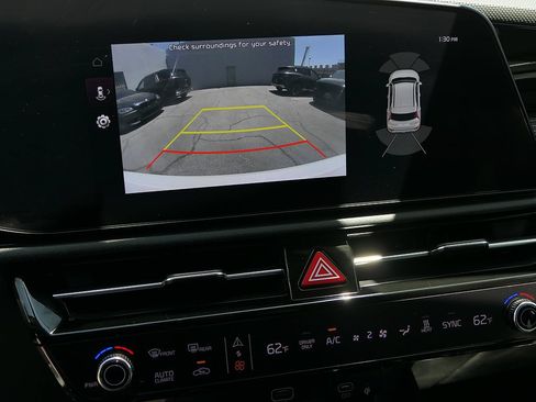 Used 2023 Kia Niro Wave FWD image 18