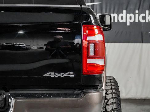 Used 2024 RAM 2500 Limited w/ Safety Group AWD/4WD image 43
