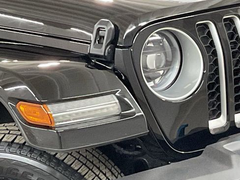 Used 2023 Jeep Wrangler Unlimited Sahara w/ Cold Weather Group image 30