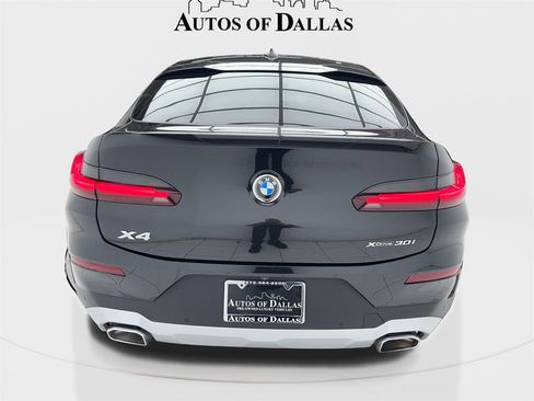 Used 2025 BMW X4 xDrive30i image 11